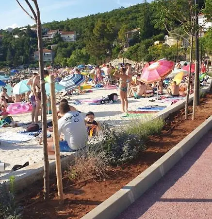 Dea Konukevi Jadranovo