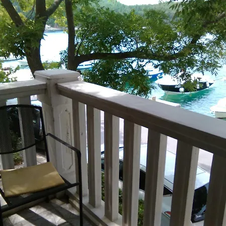 Guest house Dea 3*